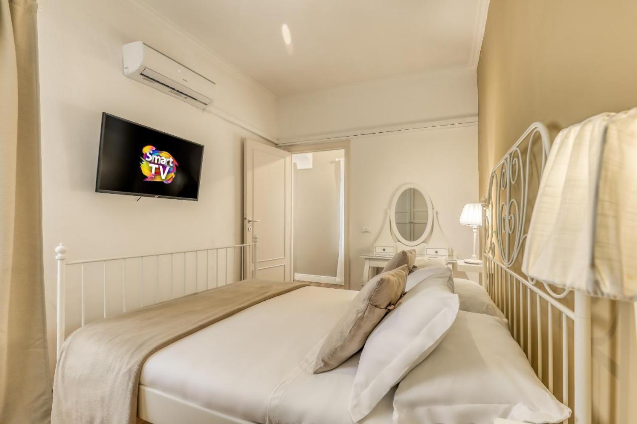 Atrhome Penthouse Frattina ローマ エクステリア 写真